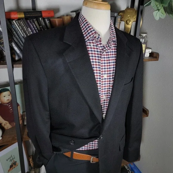 JOS A BANK GORDON Men's Sport Coat Blazer Two‎ Button Solid Black CASHMERE 43R